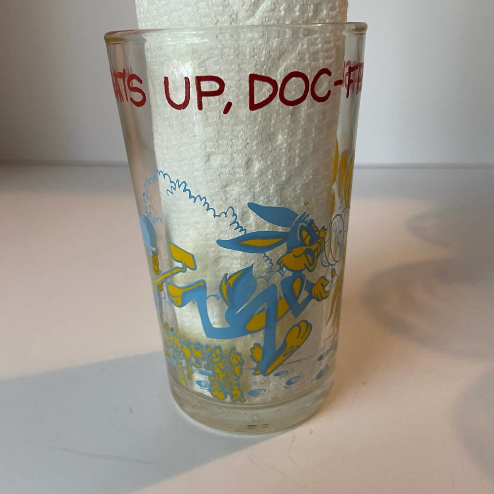 Bugs Bunny Glass 1974 Warner Bros. What's Up Doc Fresh Carrots 4.25"